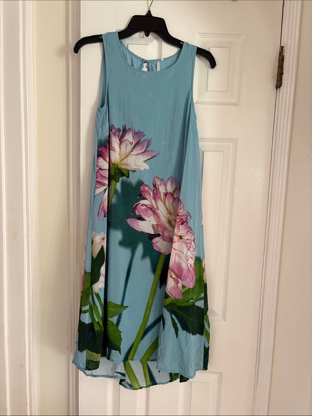 Woman Light Blue Floral Sleeveless Dress